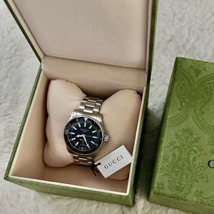 AUTHENTIC GUCCI DIVE BRAND NEW! ♥️